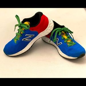 New Balance Youth Arishi Tennis shoes - size 11.5